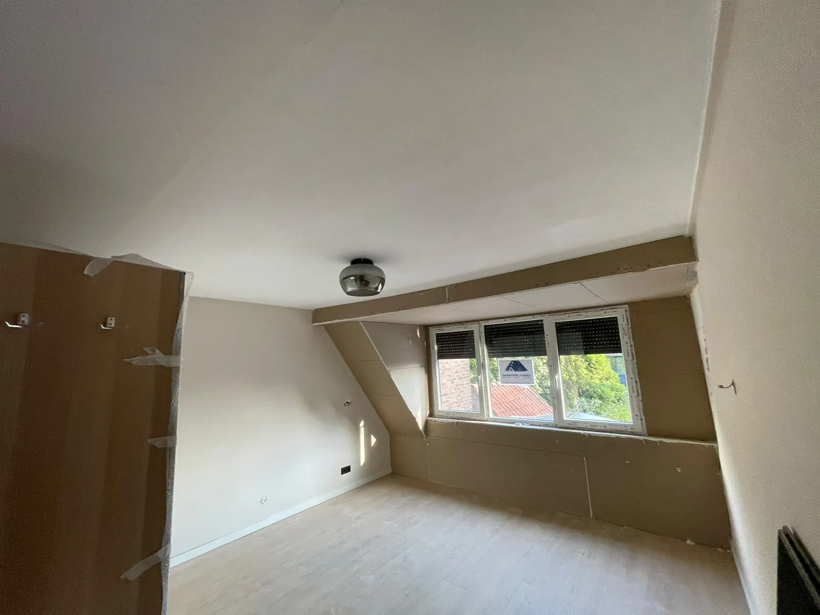 Afgewerkte zolder in Coevorden met dakkapel